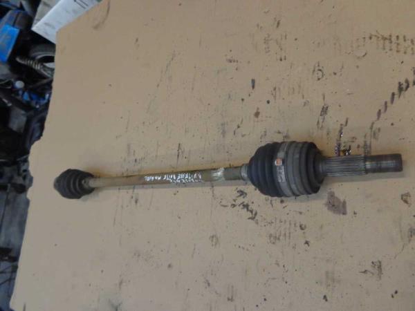 CARDAN DROIT CITROEN C1/ PEUGEOT 107 / TOYOTA AYGO 2005+ 1.0 ESSENCE - Vue 1